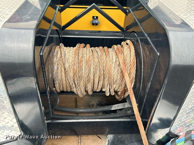 image for item KW9146 2015 Caterpillar CT660L  winch truck