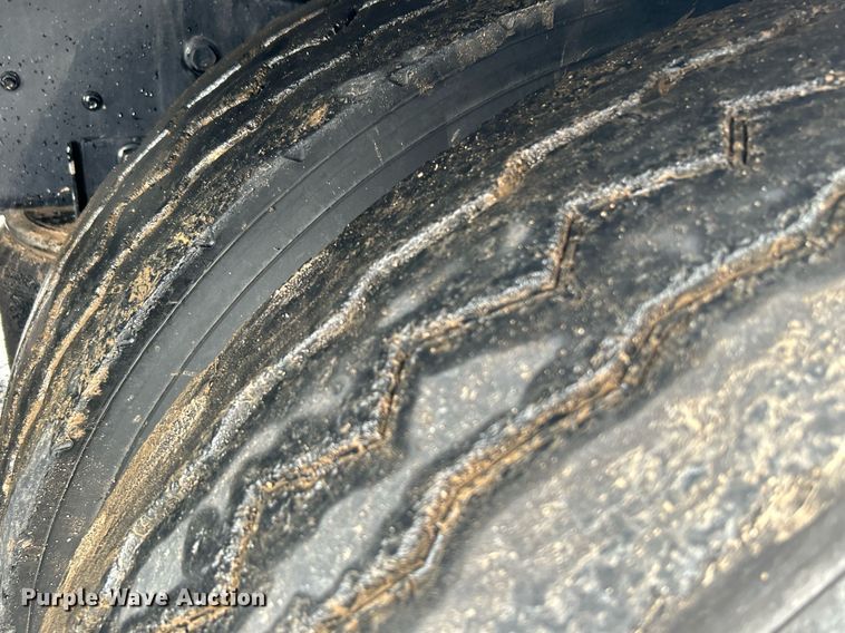 image for item KW9146 2015 Caterpillar CT660L  winch truck