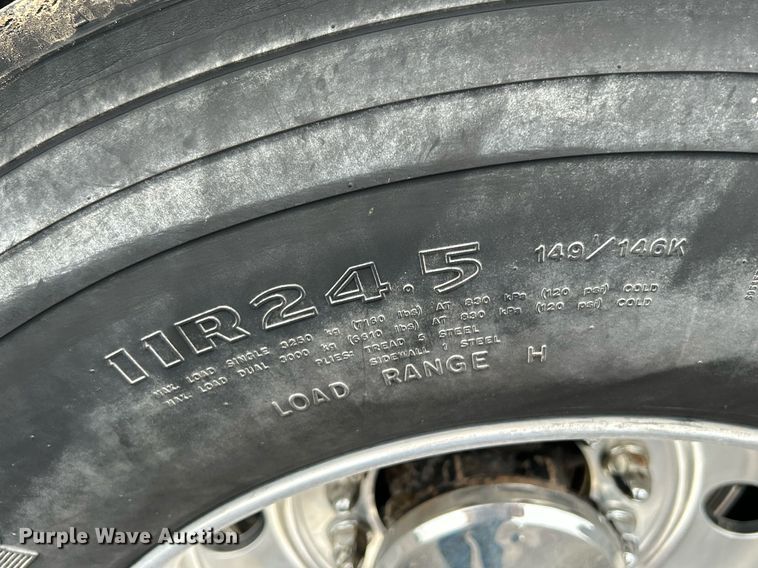 image for item KW9146 2015 Caterpillar CT660L  winch truck