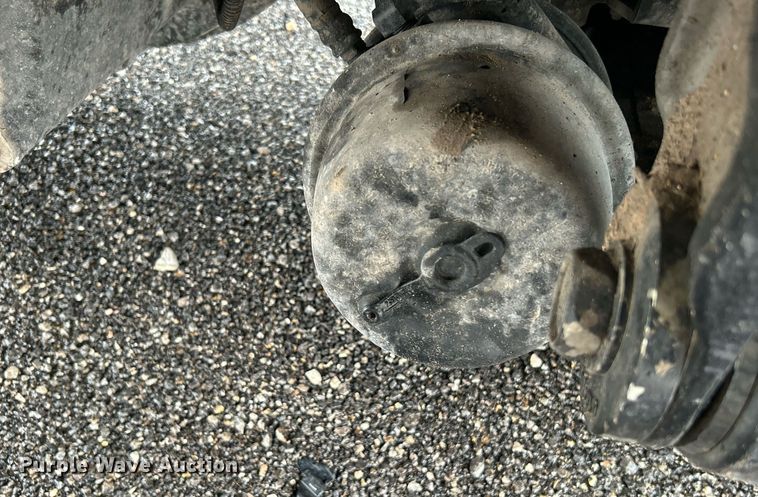 image for item KW9146 2015 Caterpillar CT660L  winch truck