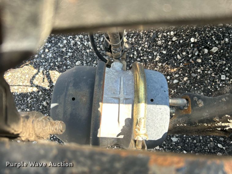 image for item KW9160 2001 Western Star 4900  semi truck