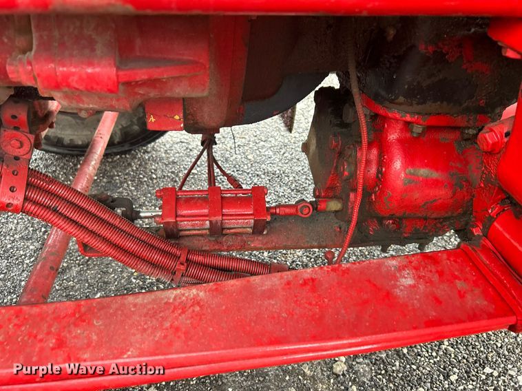 image for item KW9163 2004 Kenworth T800  semi truck