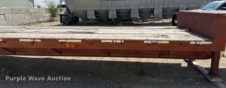image for item KX9004 1980  drop deck trailer