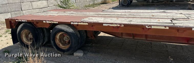 image for item KX9004 1980  drop deck trailer