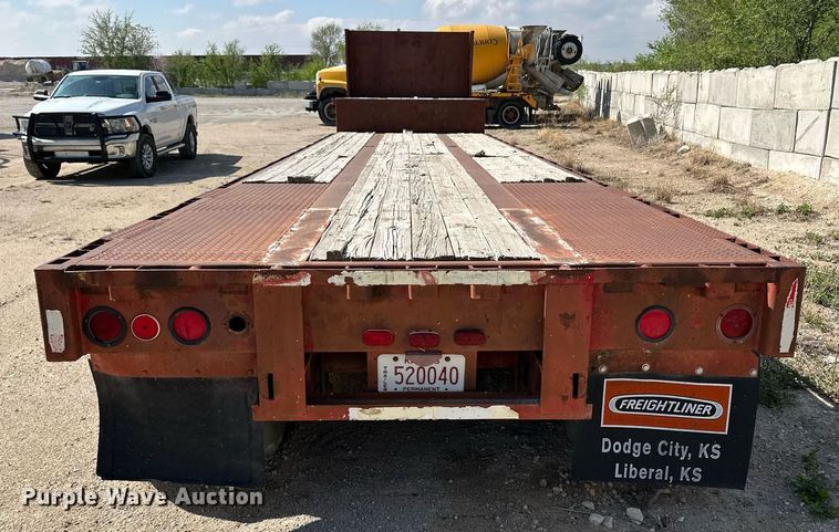 image for item KX9004 1980  drop deck trailer