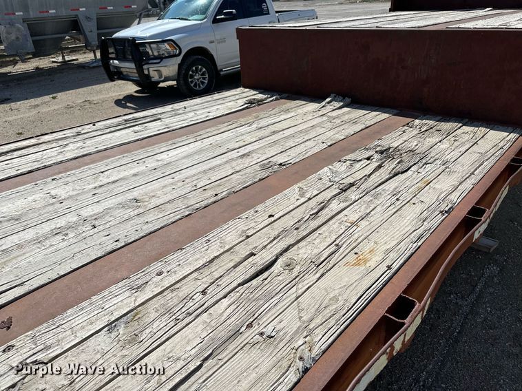 image for item KX9004 1980  drop deck trailer