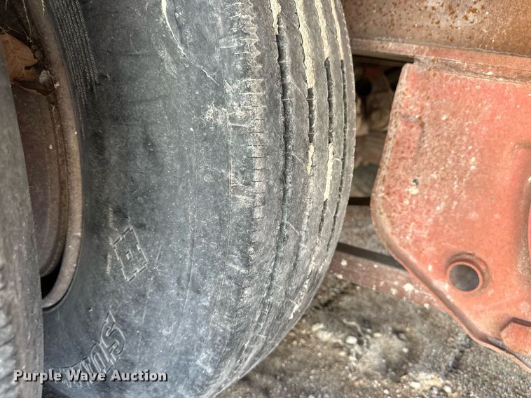 image for item KX9004 1980  drop deck trailer