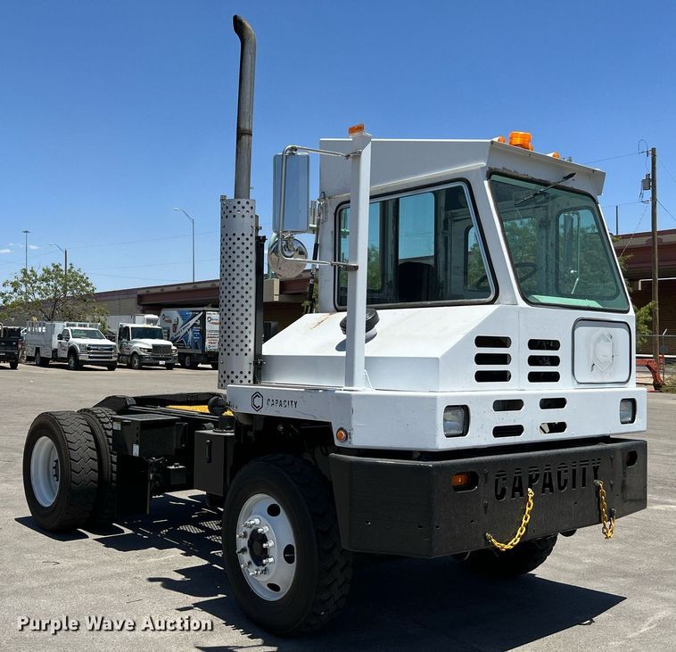 image for item LF9328 2009 Capacity TJ5000  yard truck