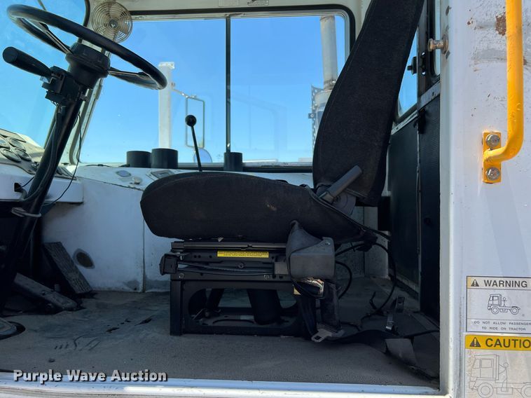 image for item LF9328 2009 Capacity TJ5000  yard truck