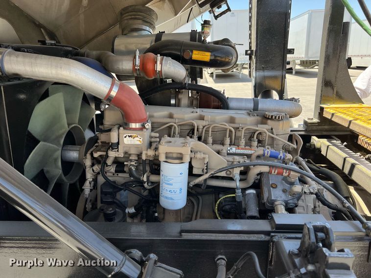 image for item LF9328 2009 Capacity TJ5000  yard truck