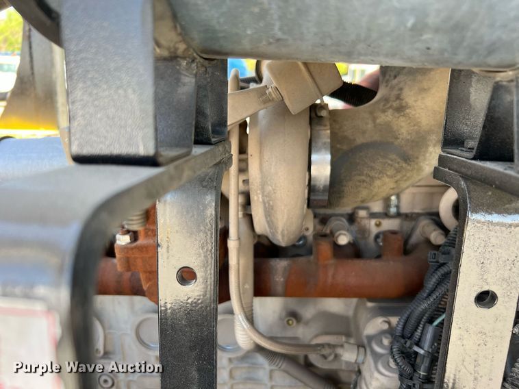 image for item LF9328 2009 Capacity TJ5000  yard truck