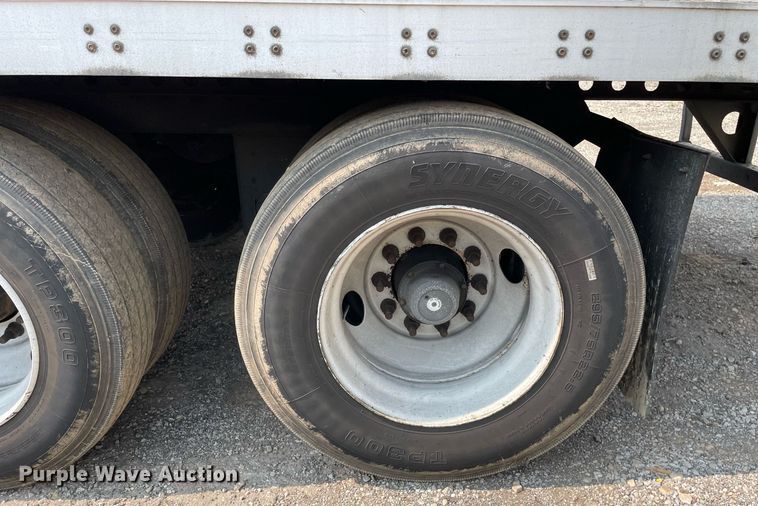 image for item LJ9704 2013 Wabash  dry van trailer