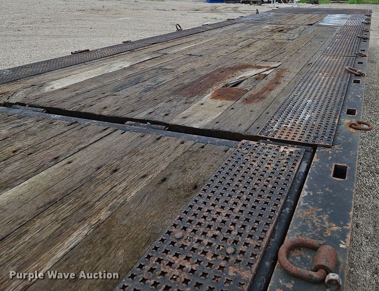 image for item LM9055 2007 Trail King TK70HT-482  drop deck equipment trailer