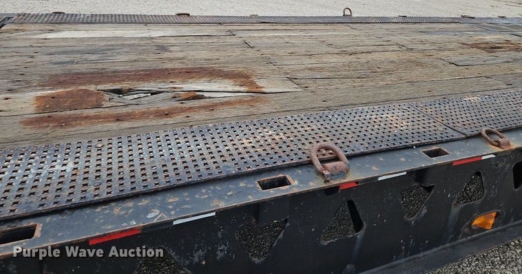 image for item LM9055 2007 Trail King TK70HT-482  drop deck equipment trailer