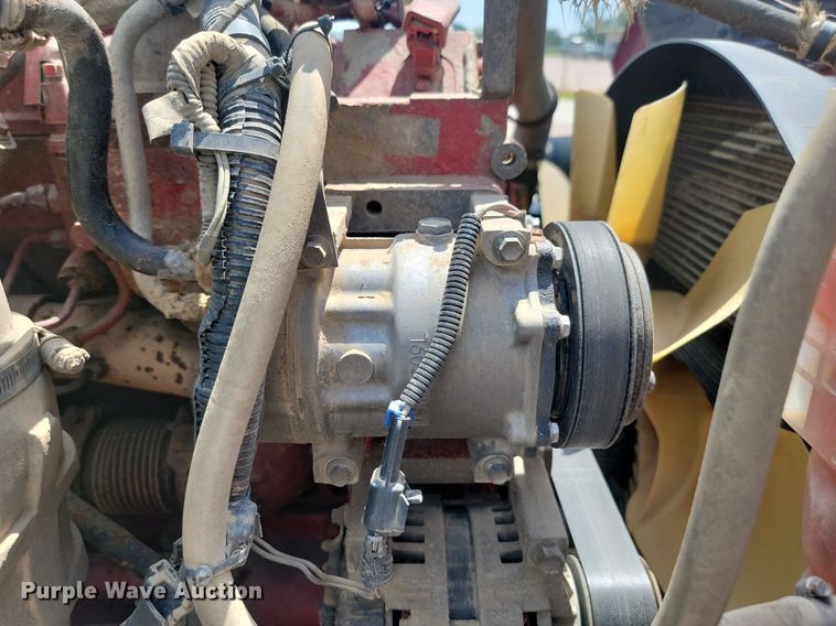 image for item LQ9057 2015 International ProStar  semi truck