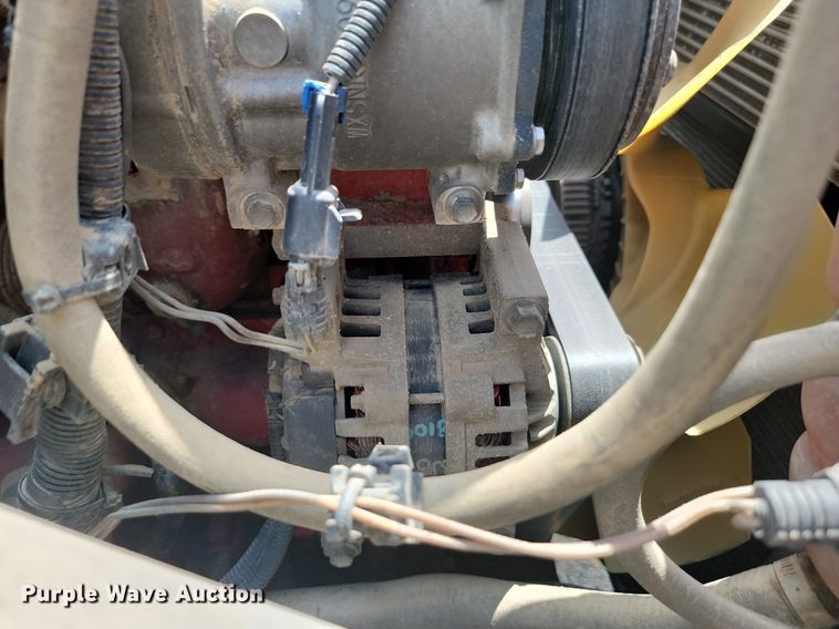 image for item LQ9057 2015 International ProStar  semi truck