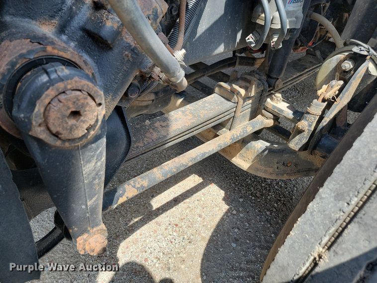 image for item LQ9057 2015 International ProStar  semi truck