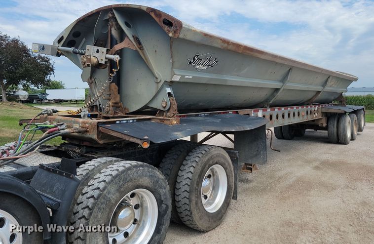 image for item LQ9058 2013 Smithco  side dump trailer