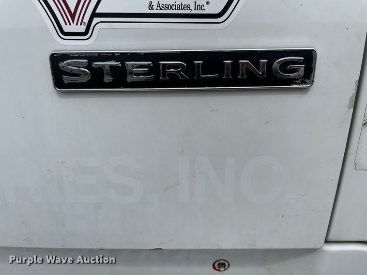 image for item LS9361 2005 Sterling L9500  truck cab and chassis