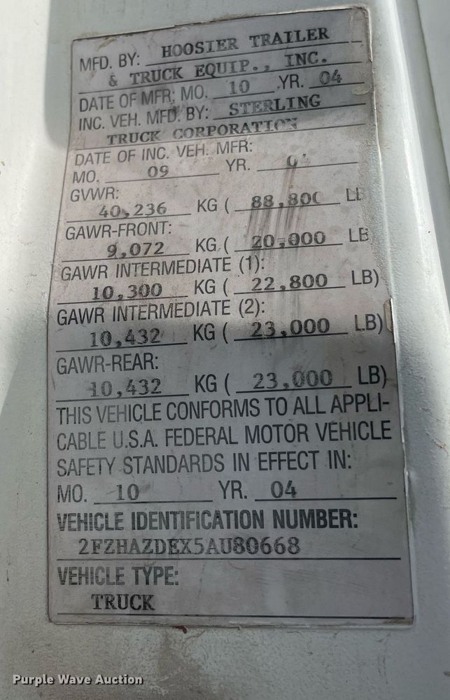 image for item LS9361 2005 Sterling L9500  truck cab and chassis