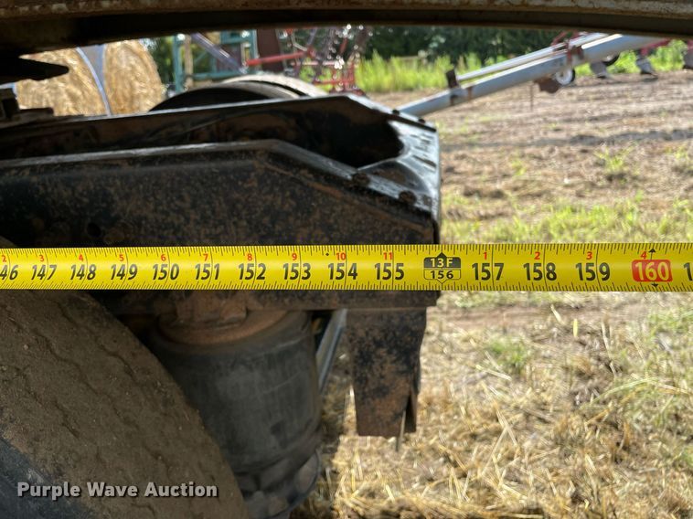 image for item LS9446 1998 Volvo VNL64T  semi truck