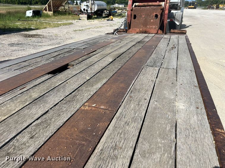 image for item MG9404 1994 Dynaweld  lowboy equipment trailer