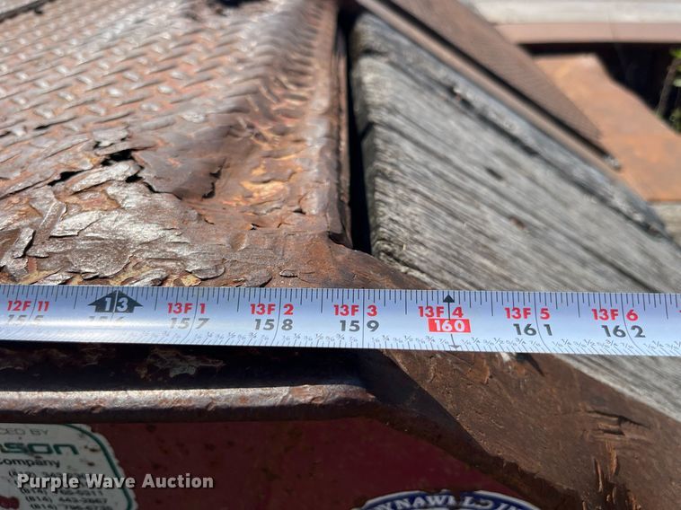 image for item MG9404 1994 Dynaweld  lowboy equipment trailer