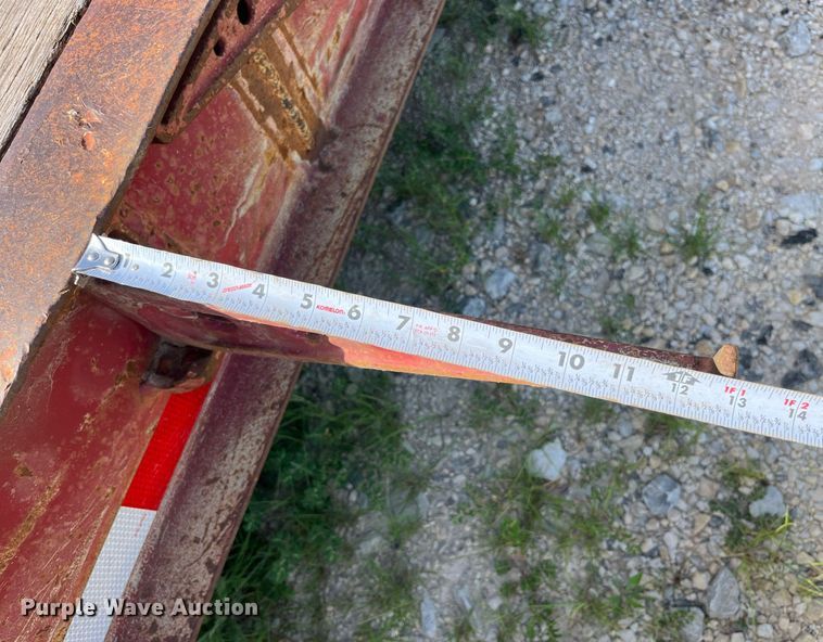 image for item MG9404 1994 Dynaweld  lowboy equipment trailer