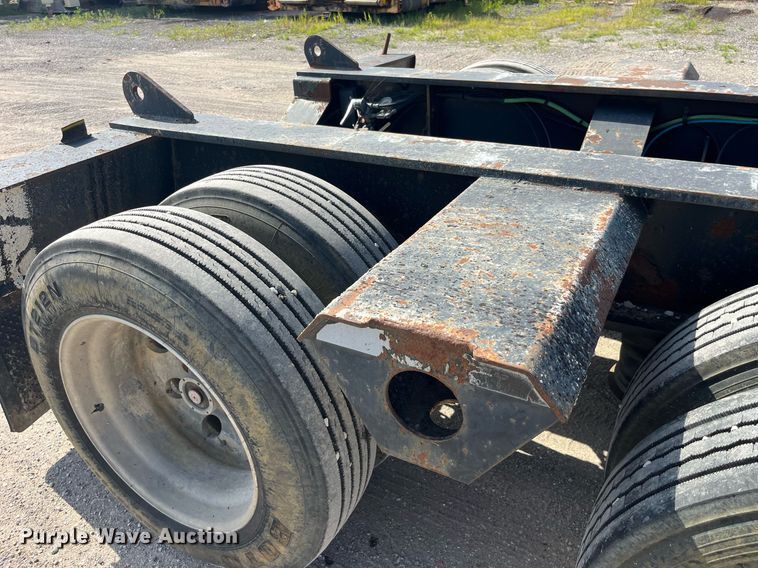 image for item MG9405 2000 Fontaine LP50-NGB  lowboy equipment trailer