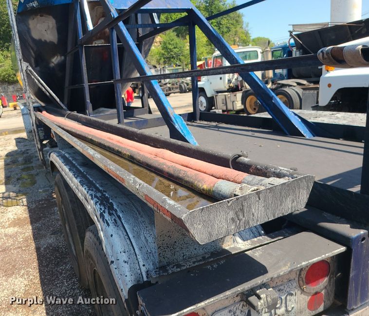 image for item MG9611 2011 LBT Inc HEB-HA2-J600X1  tank trailer