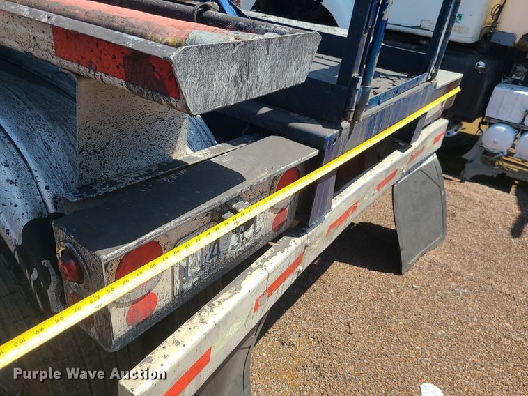 image for item MG9611 2011 LBT Inc HEB-HA2-J600X1  tank trailer