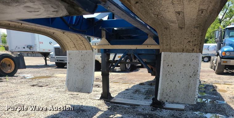 image for item MG9611 2011 LBT Inc HEB-HA2-J600X1  tank trailer