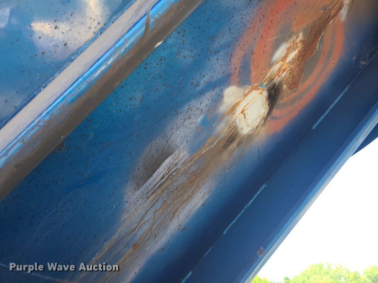 image for item MG9611 2011 LBT Inc HEB-HA2-J600X1  tank trailer