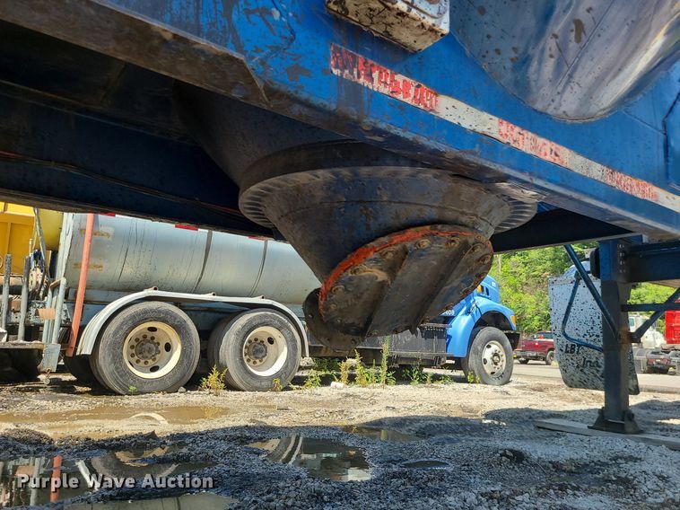 image for item MG9611 2011 LBT Inc HEB-HA2-J600X1  tank trailer