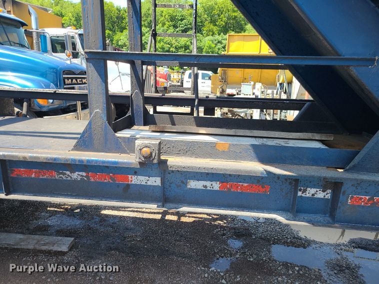 image for item MG9611 2011 LBT Inc HEB-HA2-J600X1  tank trailer