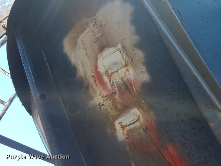 image for item MG9611 2011 LBT Inc HEB-HA2-J600X1  tank trailer