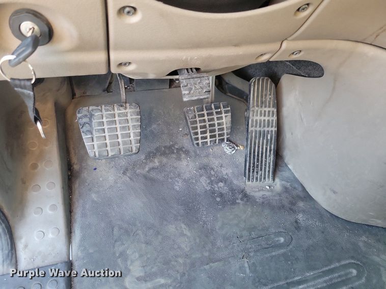 image for item MO9669 2015 Freightliner Cascadia 113  semi truck