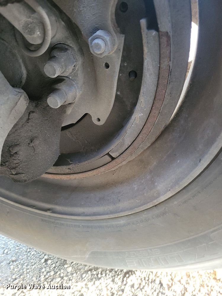 image for item MO9669 2015 Freightliner Cascadia 113  semi truck