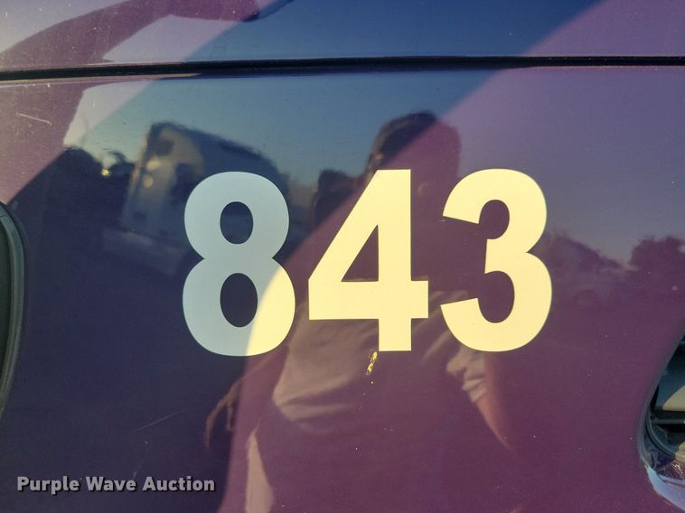 image for item MO9669 2015 Freightliner Cascadia 113  semi truck