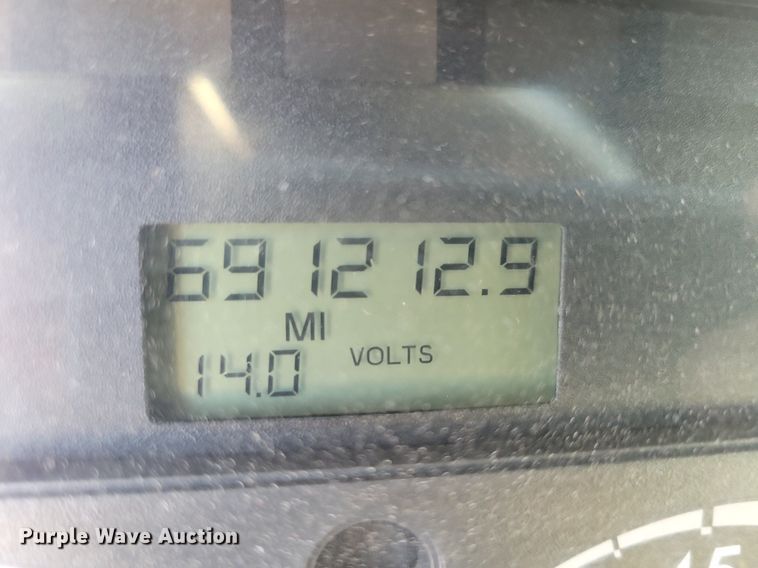 image for item MO9671 2015 Freightliner Cascadia 113  semi truck