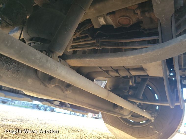 image for item MO9671 2015 Freightliner Cascadia 113  semi truck