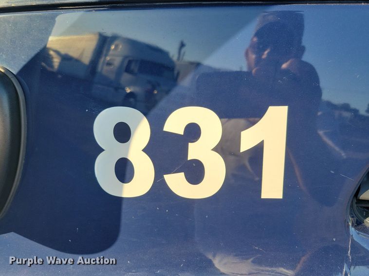 image for item MO9671 2015 Freightliner Cascadia 113  semi truck