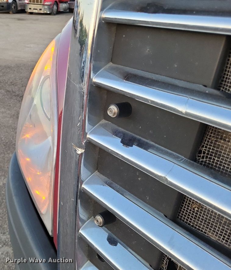 image for item MO9672 2015 Freightliner Cascadia 113  semi truck