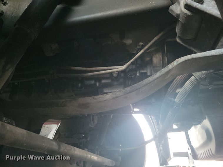 image for item MO9674 2015 Freightliner Cascadia 113  semi truck