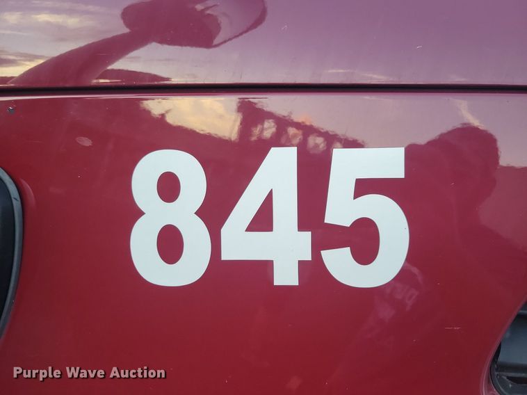 image for item MO9674 2015 Freightliner Cascadia 113  semi truck