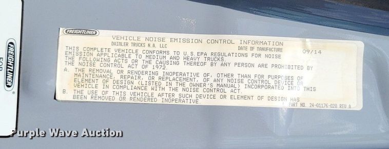 image for item MO9678 2015 Freightliner Cascadia 113  semi truck