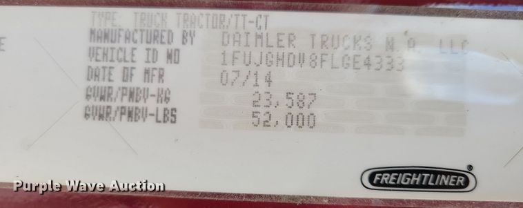 image for item MO9681 2015 Freightliner Cascadia 113  semi truck