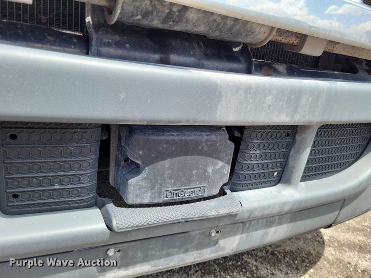 image for item MO9683 2015 Freightliner Cascadia 113  semi truck