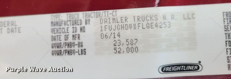 image for item MO9684 2015 Freightliner Cascadia 113  semi truck