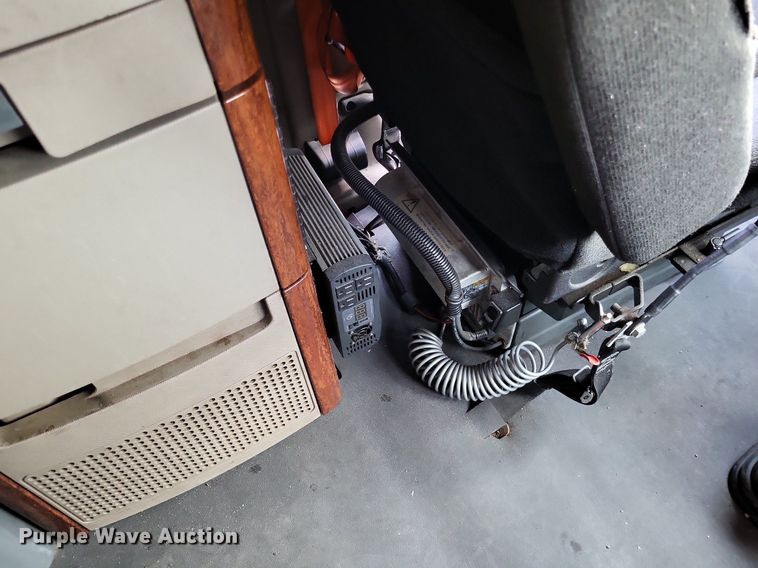 image for item MO9686 2015 Freightliner Cascadia 113  semi truck